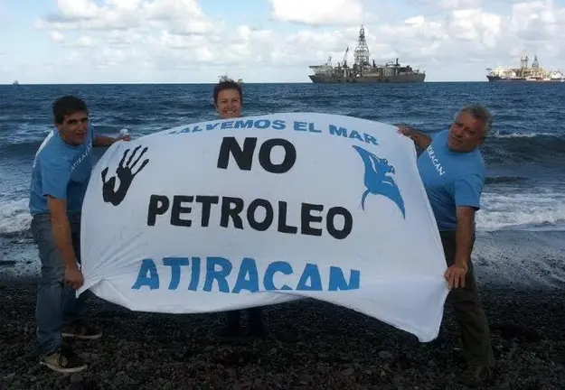 NO PETR&Oacute;LEO ATIRACAN