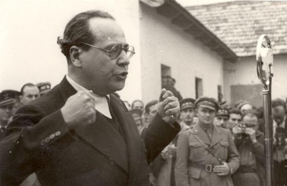 JUAN NEGRÍN