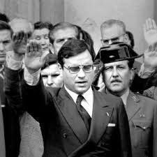 MARTÍN VILLA