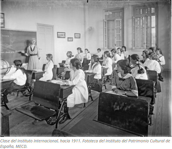 clase de mujeres