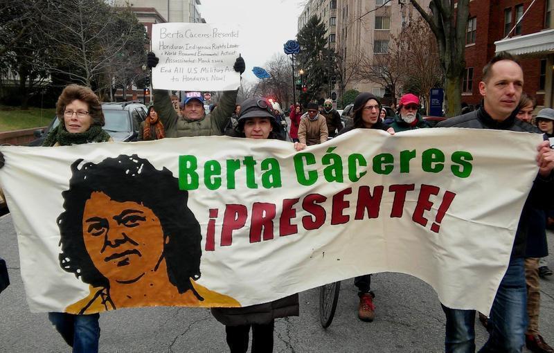 berta cáceres presente