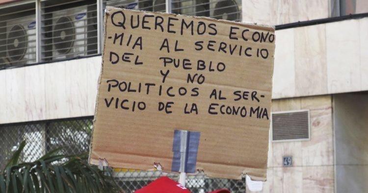 quermos economía pueblo