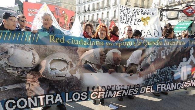 contra los crímenes franquistas