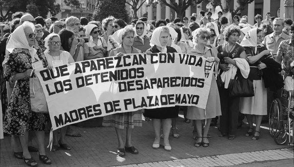 madres de plaza de mayo