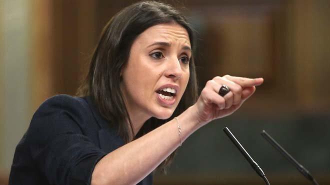 MADRID 13/06/2017 POLITICA MOCION DE CENSURA . en la imagen Irene Montero durante su discurso en la mociono de censura que se celebra hoy en el Congreso de los Diputados . Imagen JUAN MANUEL PRATS 