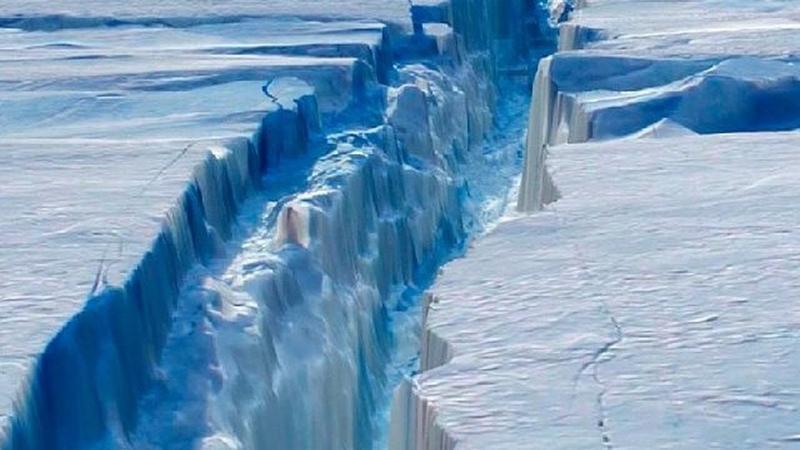 ICEBERG LARSEN C