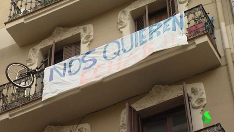 NOS QUIEREN ECHAR