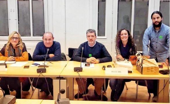 ENCIERRO MINISTERIO EDUCACIÓN