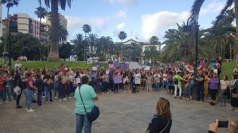 CONCENTRACIÓN LA MANADA LPGC 22 J 2
