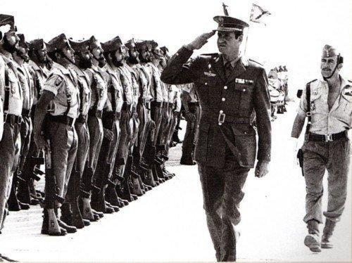 JUAN CARLOS EN SÁHARA 1975