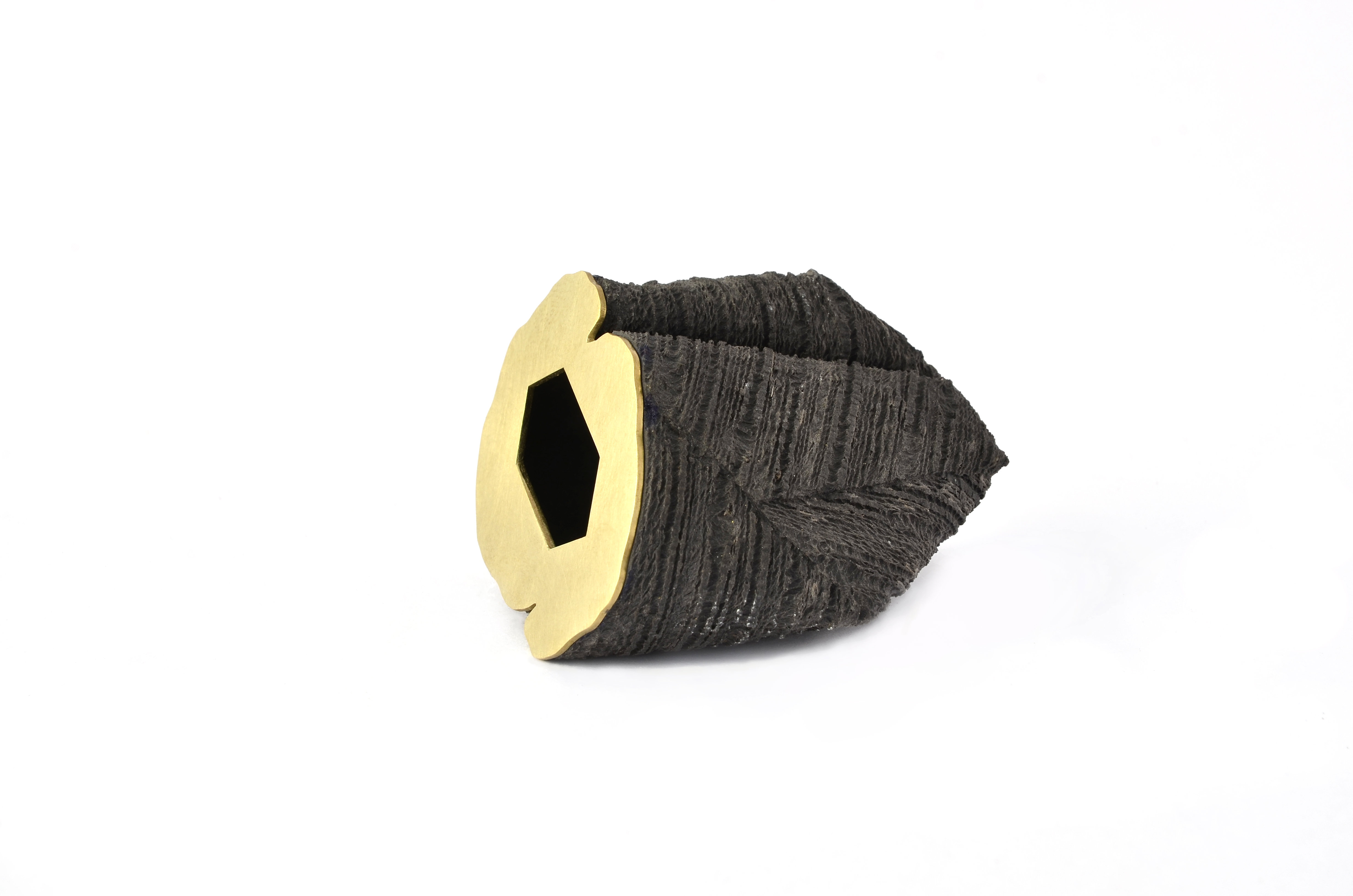 Pilar Cotter_Joyería contemporánea en Bronzo (1)