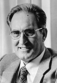 ANTONIO GONZÁLEZ