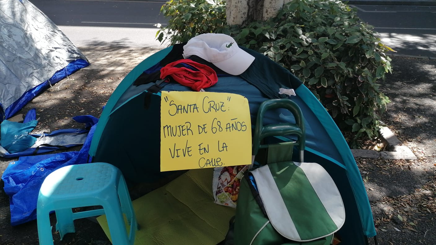 ACAMPADA DESAHUCIOS SCTF