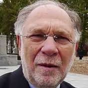 ERNESTO EKAIZER