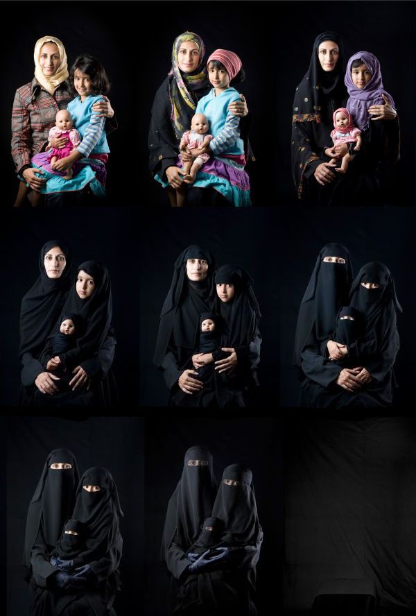 Fotografía de Madre, hija y muñeca, Afganistán