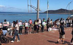 MOVILIZACIÓN CONTRA GRANJA DE PULPOS CANARIAS7