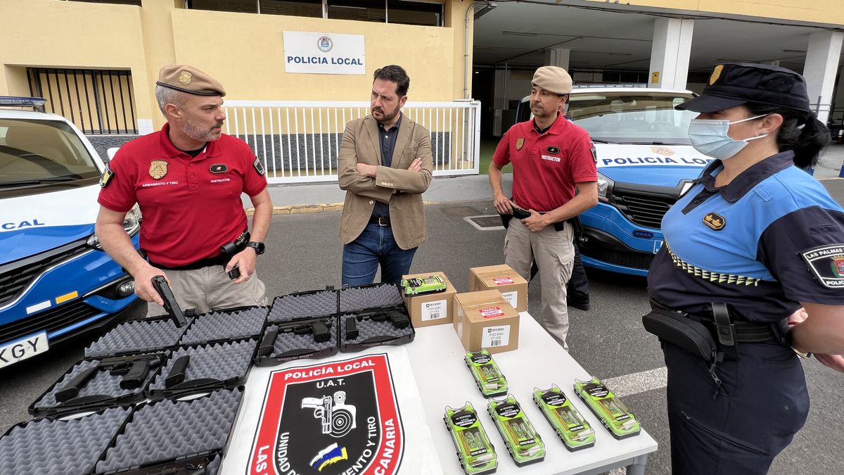 Nuevas pistolas y 'taser' para la Policía Local de Las Palmas de Gran Canaria