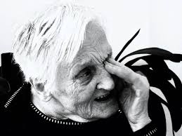 MALTRATO A ANCIANOS