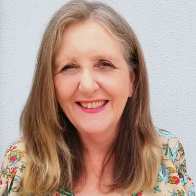 CECILIA RUSELL