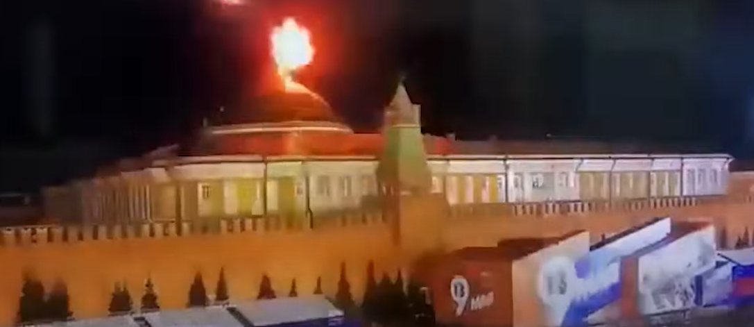 DRON SOBRE EL KREMLIN