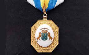 MEDALLA DE ORO DE CANARIAS