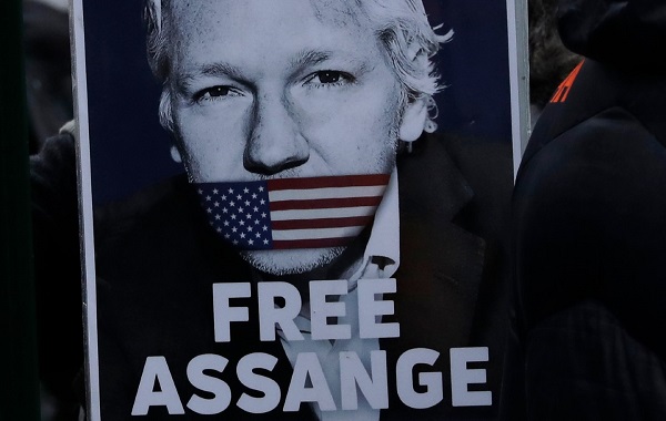 Free-Assange