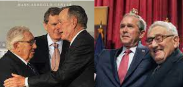 KISSINGER CON LOS DOS BUSH