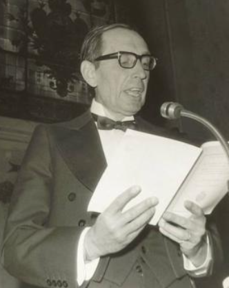 MIGUEL DELIBES EN LA RAE