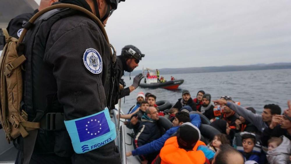 MIGRANTES FRONTEX