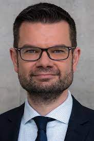 MARCO BUSCHMAN