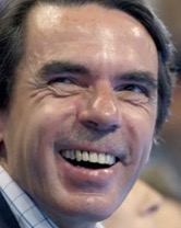 Aznar, sonríe o muerde
