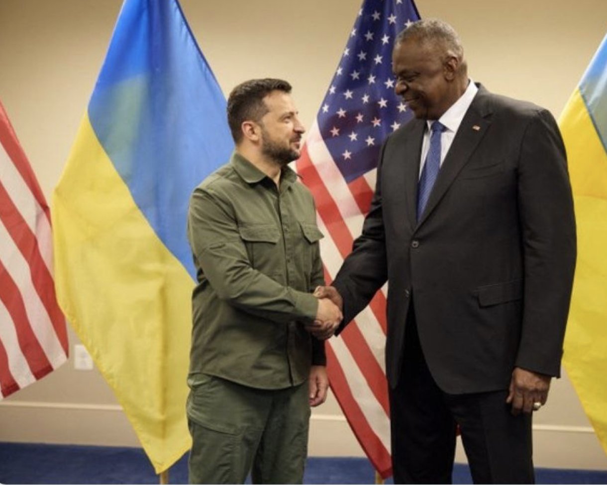 ZELENSKY LLOYD AUSTIN