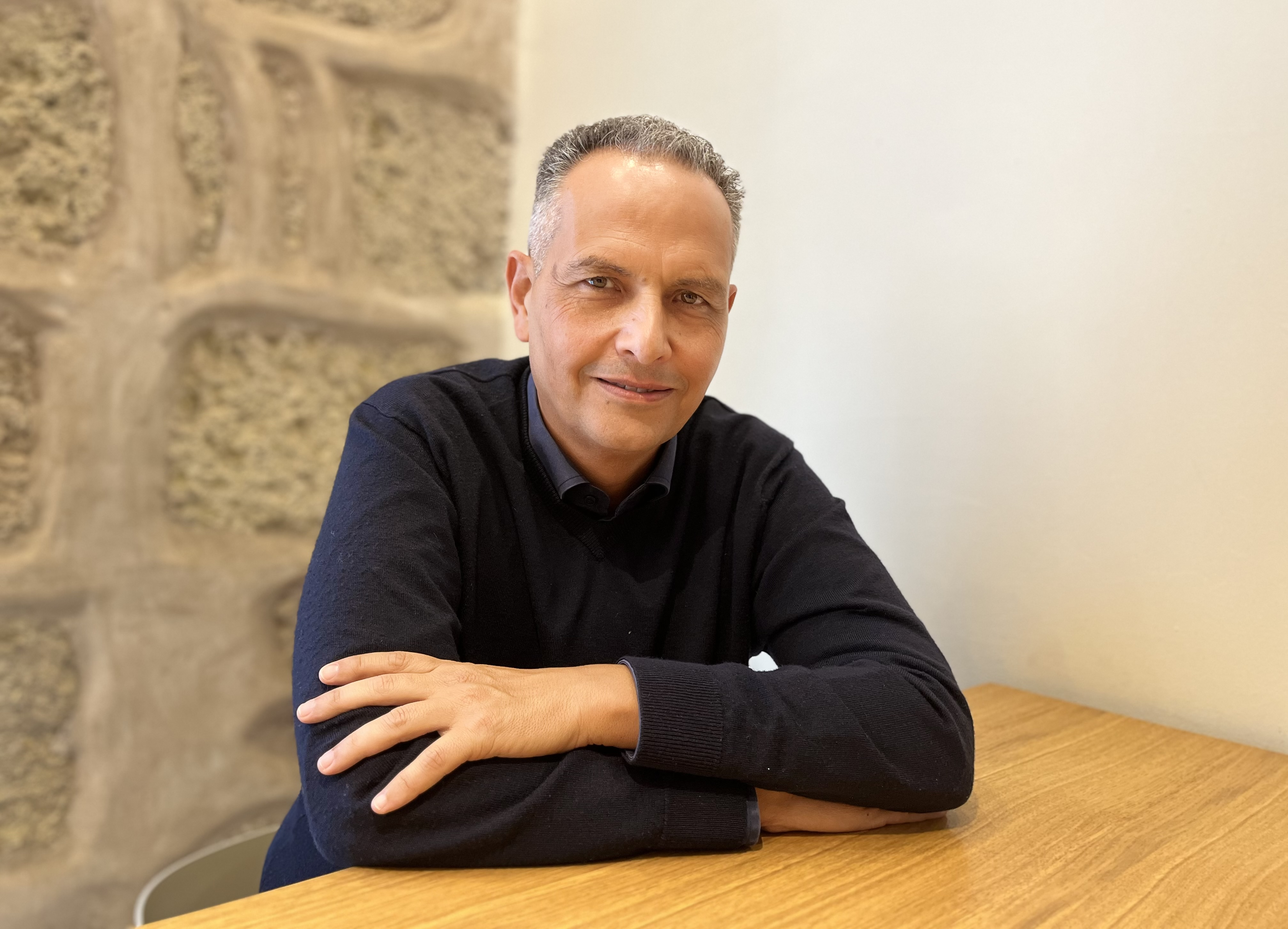 SANTIAGO GIL
