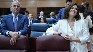 IDA ARROGANTE EN LA ASAMBLEA DE MADRID