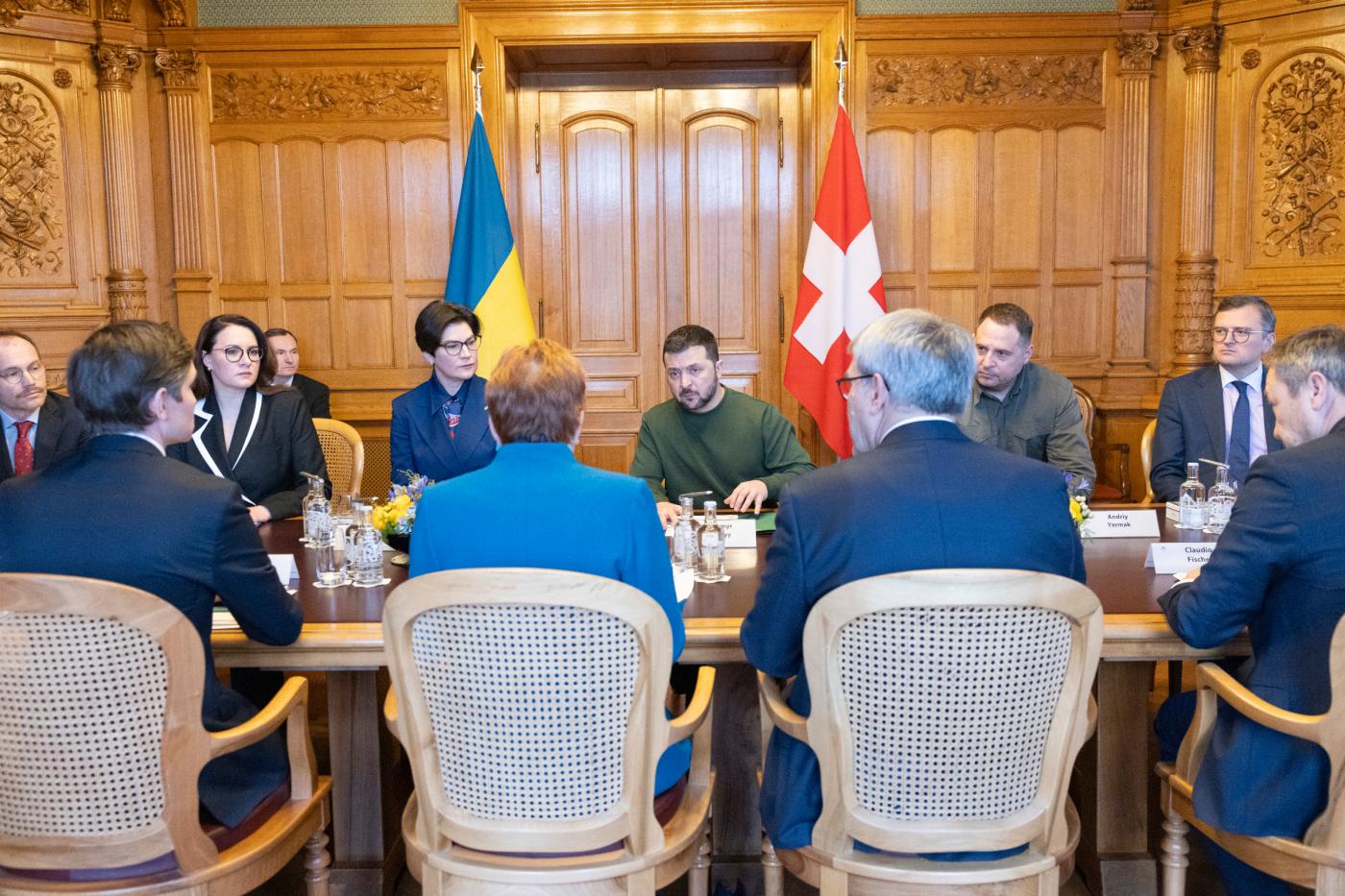 Aumenta la ayuda a Ucrania_ Visita de Zelensky al Parlamento suizo Foto Monika Flueckiger