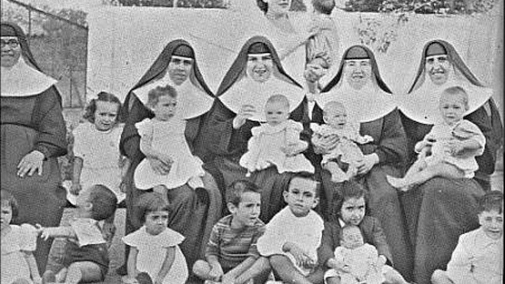NIÑAS Y NIÑOS QUE ROBARON