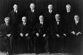 LOS NUEVE MAGISTRADOS DEL TRIBUNAL SUPREMO USA EN TIEMPOS DE ROOSEVELT