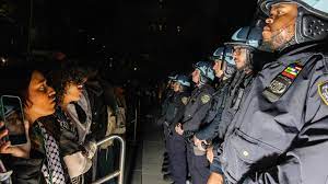 REPRESIÓN POLICIAL A ESTUDIANTES PRO PALESTINA NUEVA YORK MAYO 2024