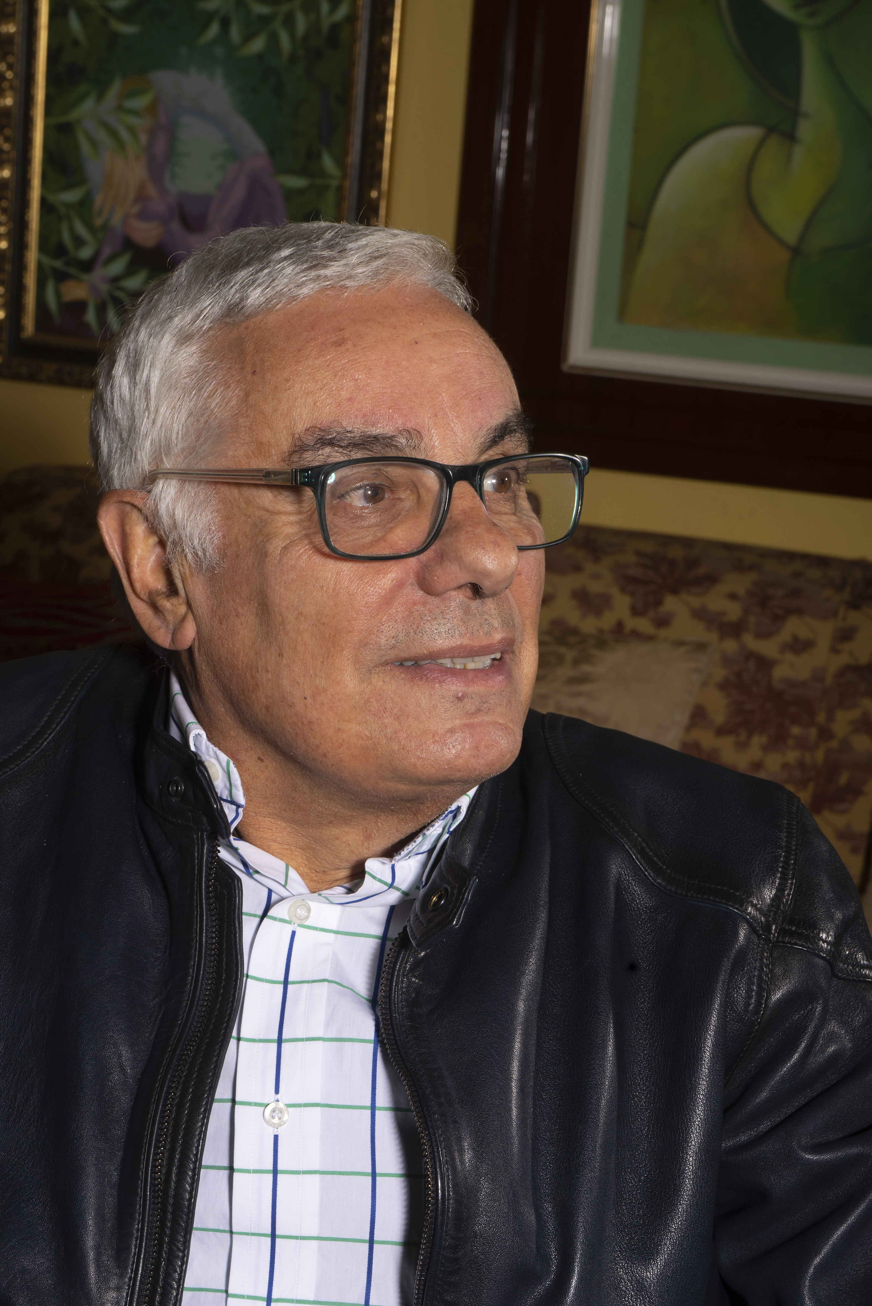 LUIS LEÓN BARRETO POR OSVALDO CIPRIANI