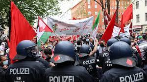 Alemania atribuye las manifestaciones contra Israel al «antisemitismo importado» con los refugiados ABC