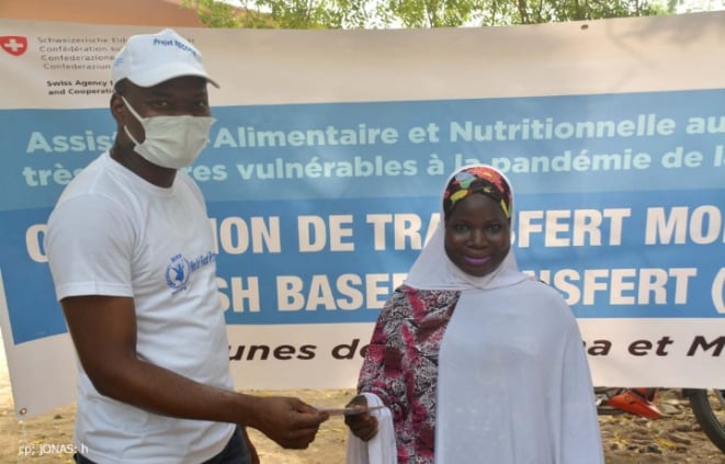 Los proyectos de la cooperación oficial suiza en Africa subsahariana sufrirán recortes significativos en los próximos años_ Foto DDC Benin