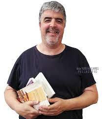 SERGIO AGUIAR, ARCHIVERO DE GUÍA DE GRAN CANARIA