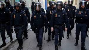 POLICÍA