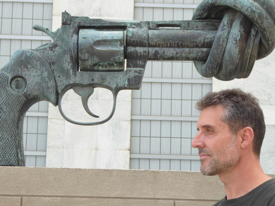La lucha por una Europa y un mundo pacífico y sin conflictos es uno de los objetivos profesionales y militantes de Jordi Calvo. Foto Centro Delàs