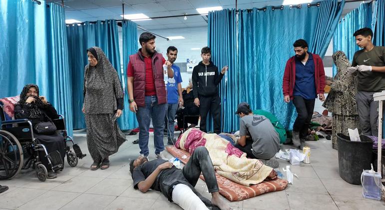 Hospitales improvisados que no legran dar respuesta a las necesidades de las personas heridas y enfermas. Foto UNRWA