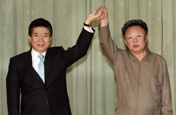 Roh Moo-Hyun con Kim Jong-il, presidentes de las dos Coreas 2007,  CSIS/FLICKR