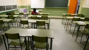 AULA VACÍA