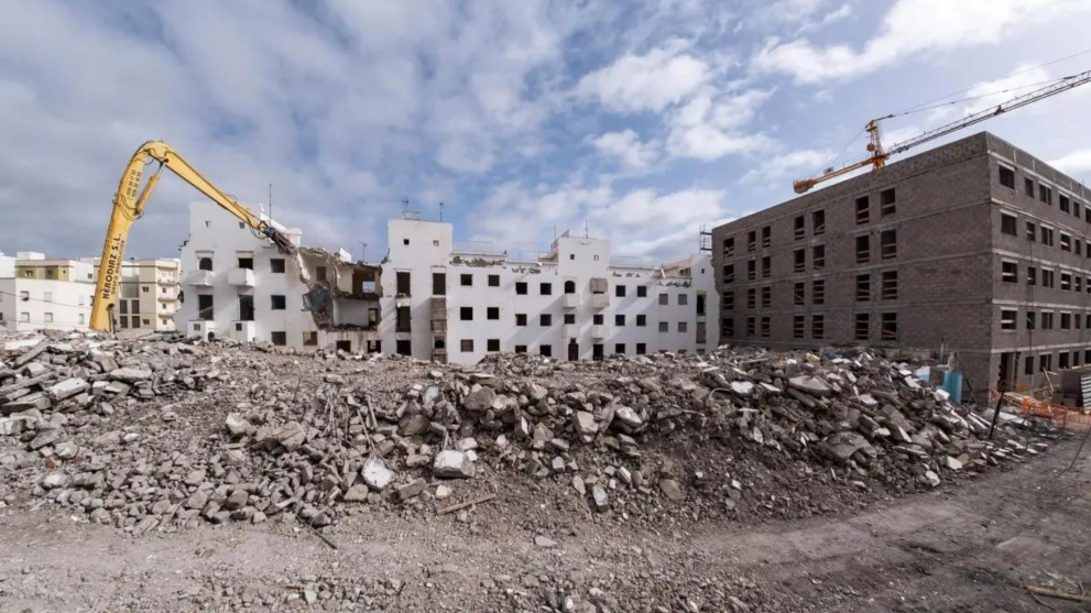 CONSTRUCCIÓN DE VIVIENDA PÚBLICA EN LPGC