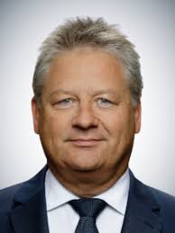 BRUNO KAHL