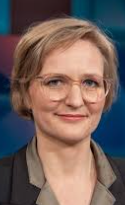 FRANZISKA BRANTMER